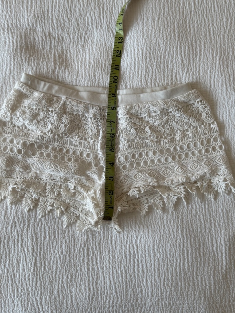 H&M Divided White Lace Shorts - XS - Picture 5 of 5